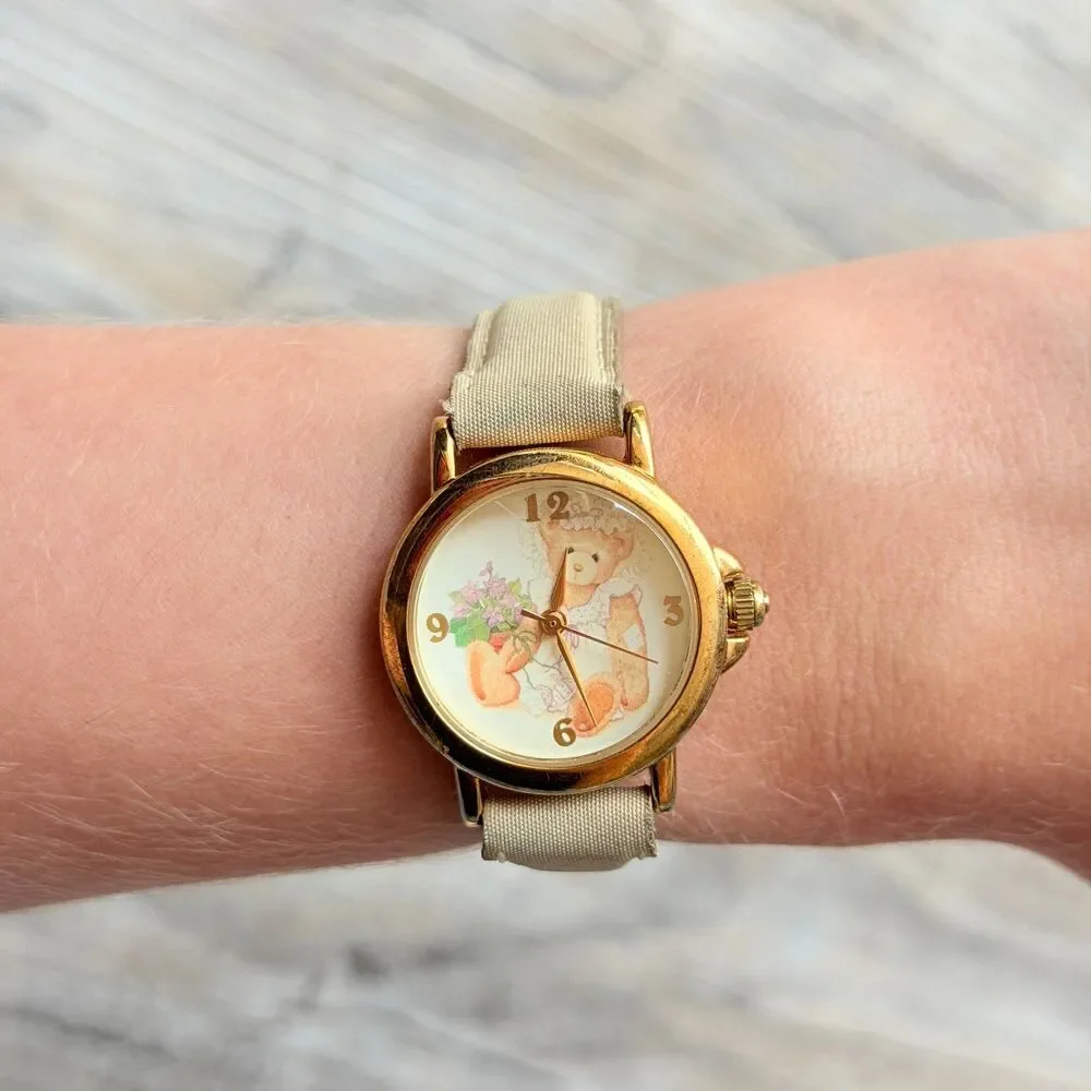 Vintage Teddy Bear Coquette Wrist Watch Gold Tone Cream Strap Soft Girl Working